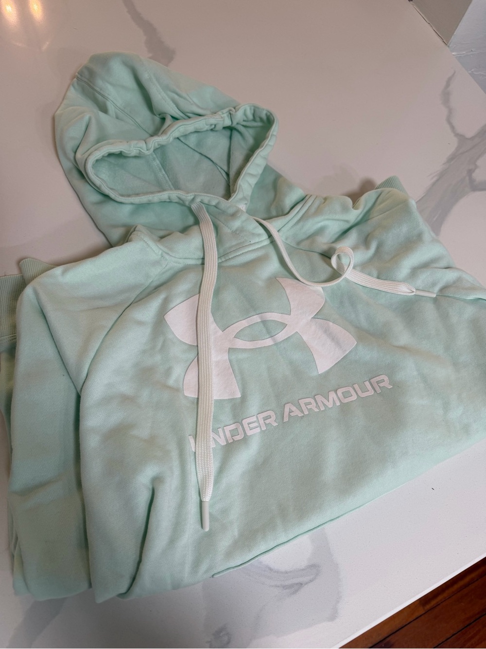 Under Armour Women's Mint Green Hoodie Sweater